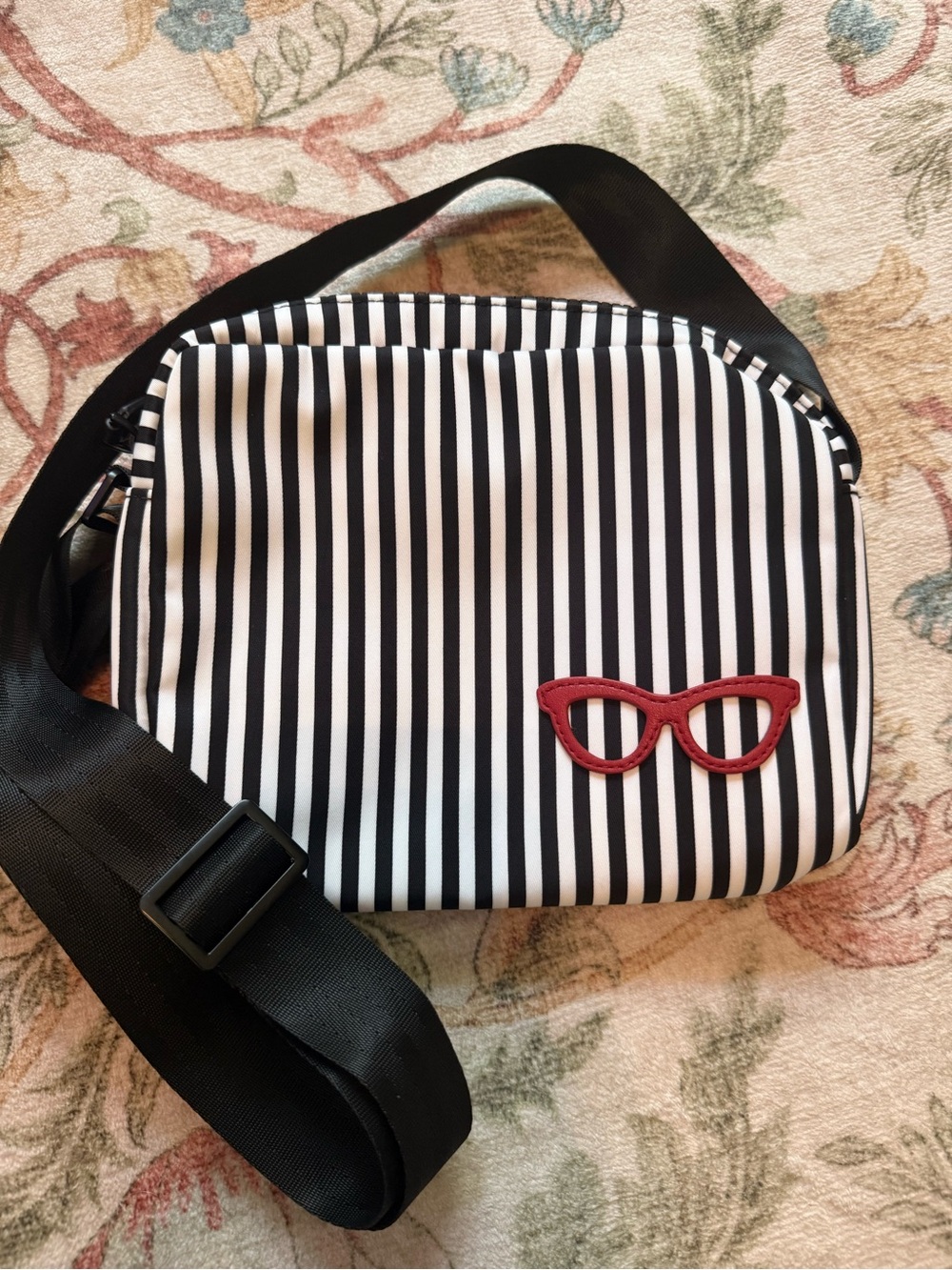 Black & White Striped Crossbody Bag with Red Glasses Accent